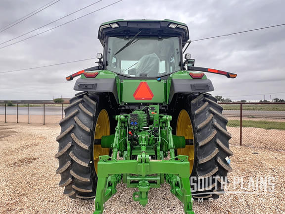 Image of John Deere 8R 250 equipment image 3