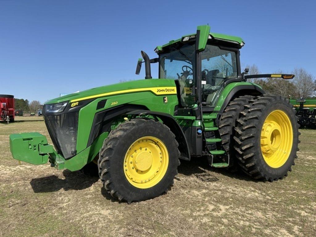 Image of John Deere 8R 250 Primary image