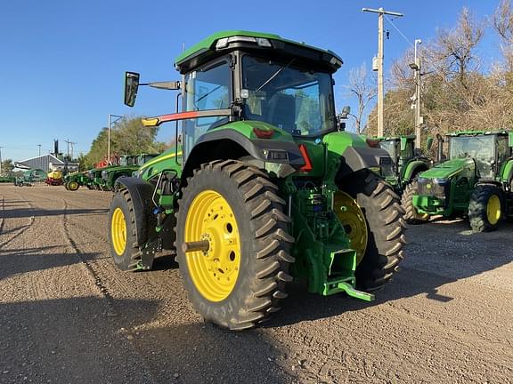 Image of John Deere 8R 250 equipment image 3