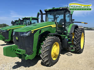 2023 John Deere 8R 250 Image