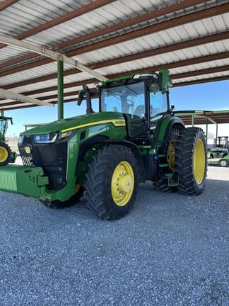 2023 John Deere 8R 250 Equipment Image0