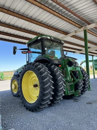 Image of John Deere 8R 250 equipment image 2