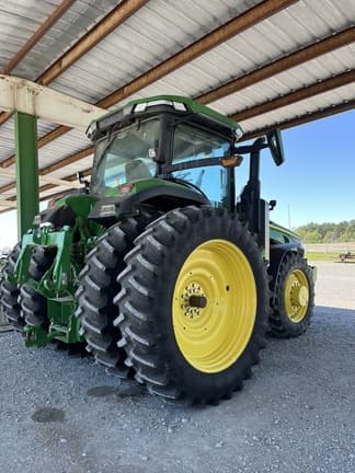 Image of John Deere 8R 250 equipment image 4