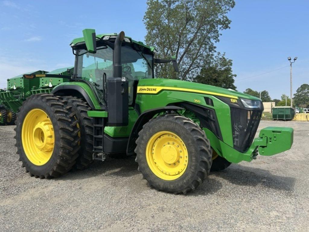 Image of John Deere 8R 250 Primary image