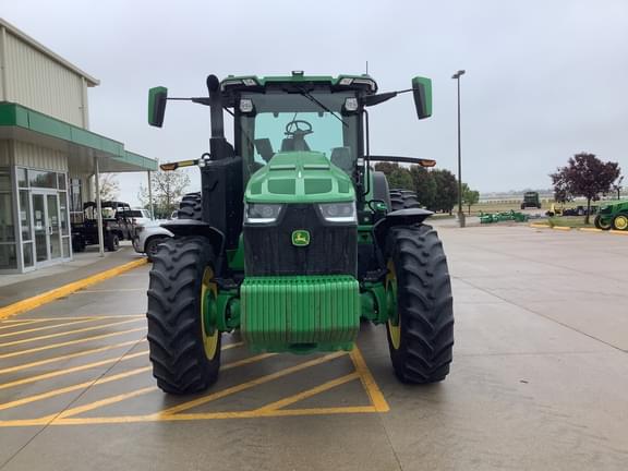 Image of John Deere 8R 250 equipment image 1