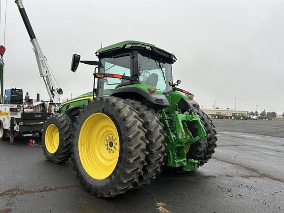 Image of John Deere 8R 250 equipment image 1