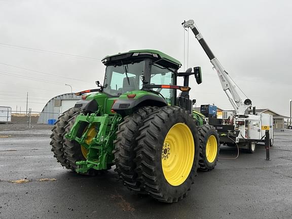 Image of John Deere 8R 250 equipment image 4