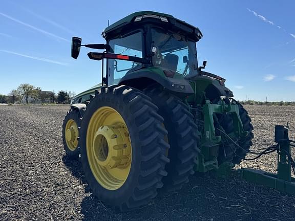 Image of John Deere 8R 250 equipment image 3