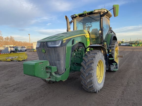 2023 John Deere 8R 250 Equipment Image0