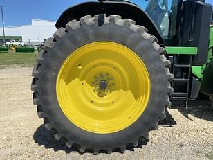 Main image John Deere 8R 250 11