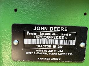 Main image John Deere 8R 250 4