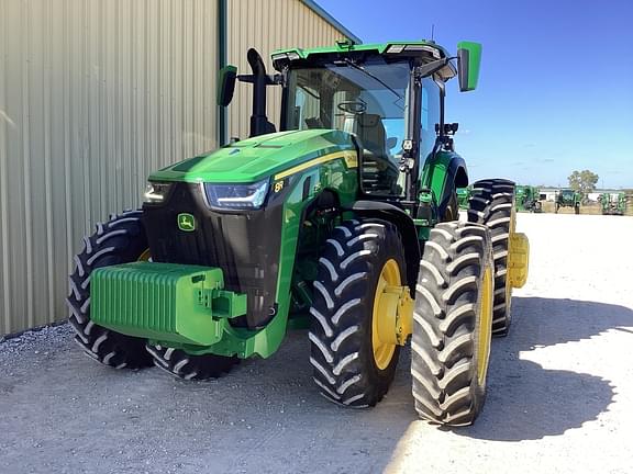 Image of John Deere 8R 250 equipment image 3