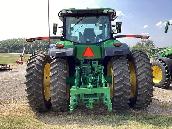 Image of John Deere 8R 250 equipment image 3