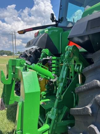 Image of John Deere 8R 250 equipment image 4