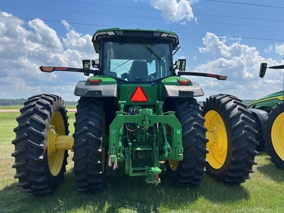 Image of John Deere 8R 250 equipment image 3