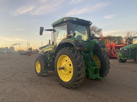 Image of John Deere 8R 250 equipment image 3