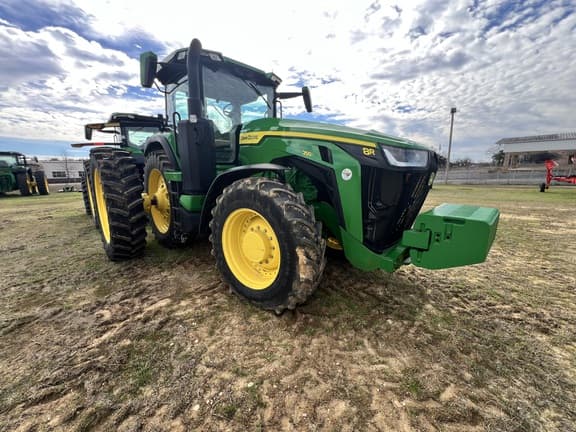 Image of John Deere 8R 250 equipment image 1