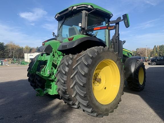 Image of John Deere 8R 250 equipment image 4