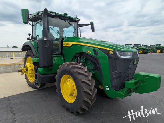 Main image John Deere 8R 250