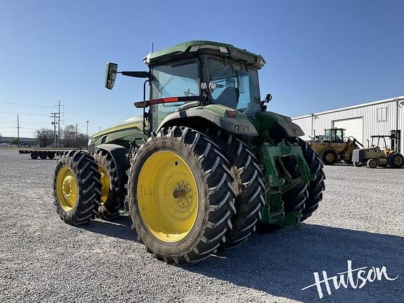 Image of John Deere 8R 250 equipment image 2