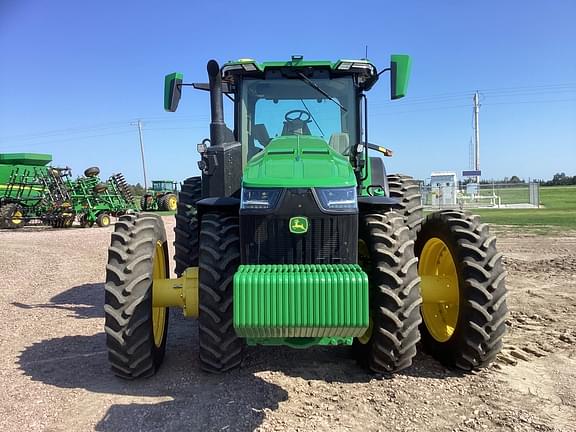 Image of John Deere 8R 250 equipment image 1