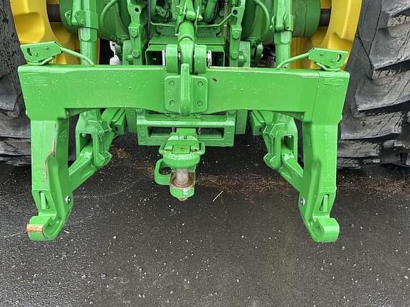 Image of John Deere 8R 250 equipment image 2