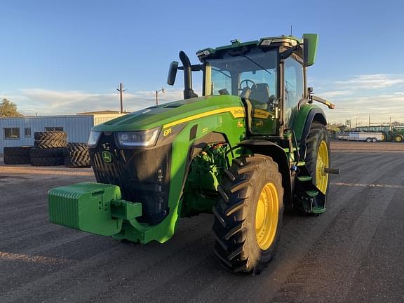 Image of John Deere 8R 250 Primary image