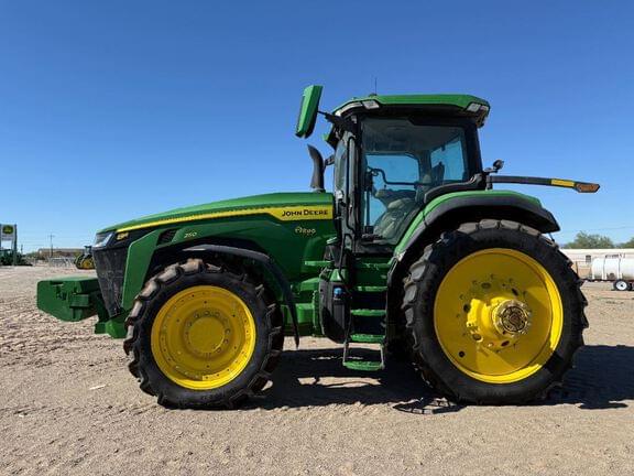 Image of John Deere 8R 250 equipment image 1