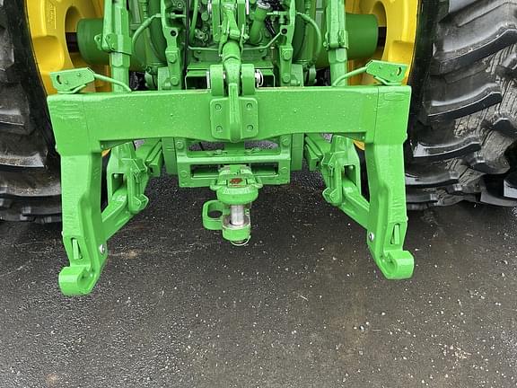 Image of John Deere 8R 250 equipment image 3