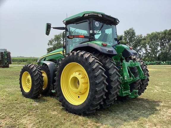 Image of John Deere 8R 250 equipment image 3