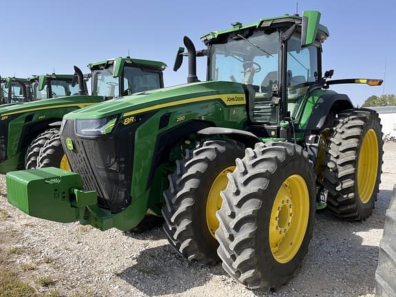 Image of John Deere 8R 280 Image 1