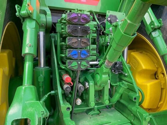 Image of John Deere 8R 280 equipment image 3