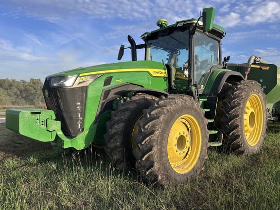2023 John Deere 8R 280 Equipment Image0