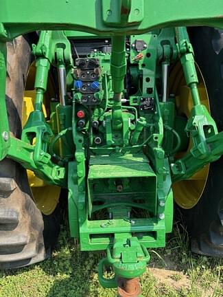 Image of John Deere 8R 280 equipment image 4