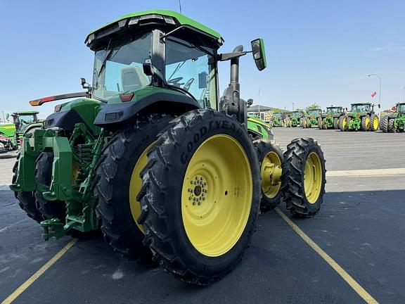 Image of John Deere 8R 280 equipment image 2