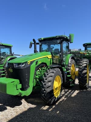 2023 John Deere 8R 280 Image