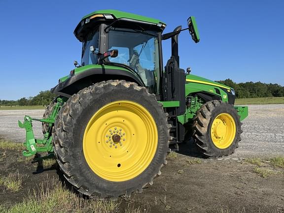 Image of John Deere 8R 280 equipment image 3