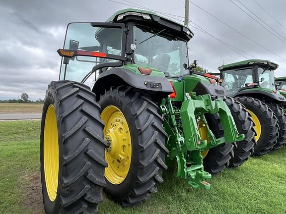 Image of John Deere 8R 280 equipment image 2