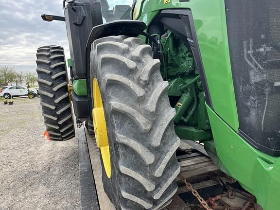 Image of John Deere 8R 280 equipment image 3