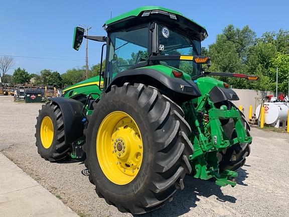 Image of John Deere 8R 280 equipment image 2