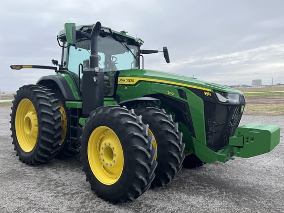 Image of John Deere 8R 280 equipment image 2
