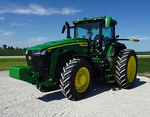 2023 John Deere 8R 280 Image