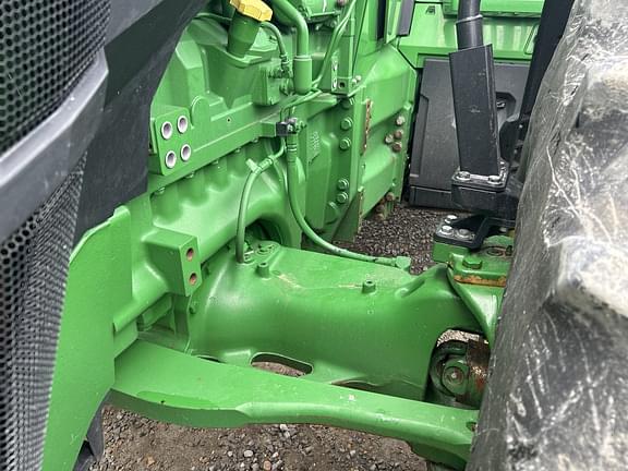 Image of John Deere 8R 280 equipment image 2