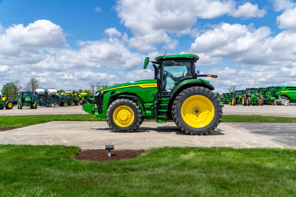 Image of John Deere 8R 280 equipment image 1