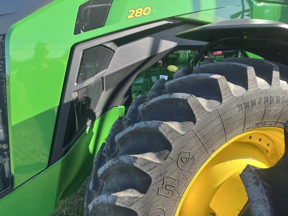 Image of John Deere 8R 280 equipment image 2