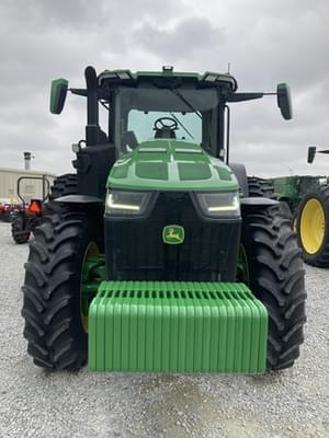 2023 John Deere 8R 280 Image