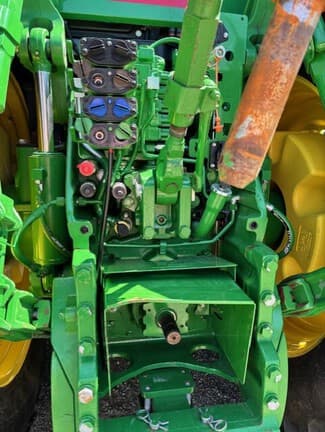 Image of John Deere 8R 280 equipment image 4