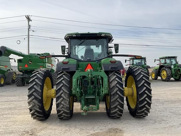 Image of John Deere 8R 280 equipment image 2