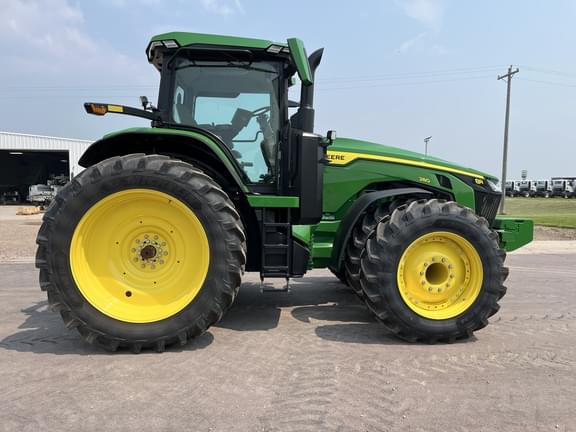 Image of John Deere 8R 280 equipment image 2