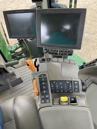 Image of John Deere 8R 280 equipment image 3